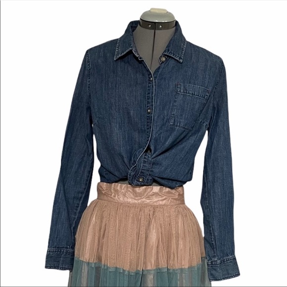 3 Piece Outfit Bundle- Skirt, Top and Jacket - Picture 3 of 4